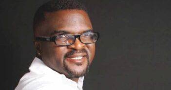 Thugs attack Fuji star, Obesere at burial ceremony in Ondo