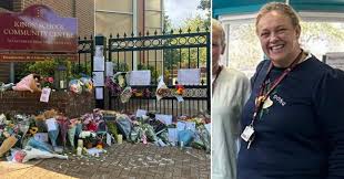Teacher dies in front of her students during exam
