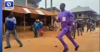 #OsunDecides2026: INEC officials and electorates flee as v!olence erupts in Ejigbo